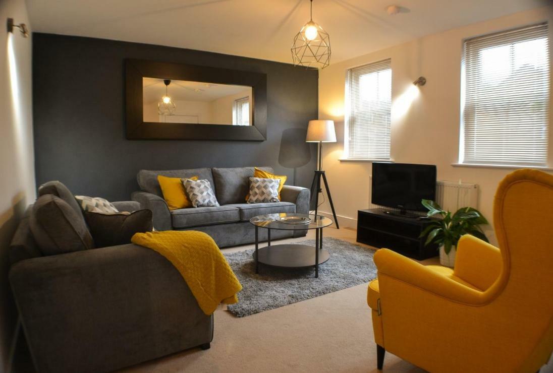 #St Georges Court By Derbnb, Spacious 2 Bedroom Apartments, Free Parking, Wi-Fi, Netflix & Within Walking Distance Of The City Centre Derby Exterior foto